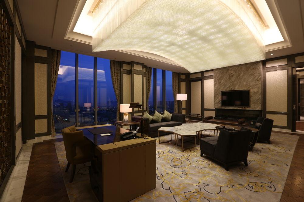 Sheraton Qingdao Licang Hotel Eksteriør billede