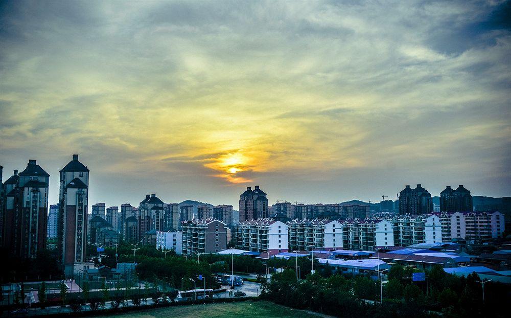 Sheraton Qingdao Licang Hotel Eksteriør billede